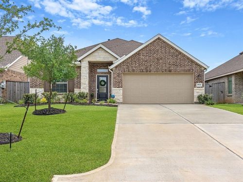 2924 Palominos Way, Conroe, TX, 77301-2233 | Card Image