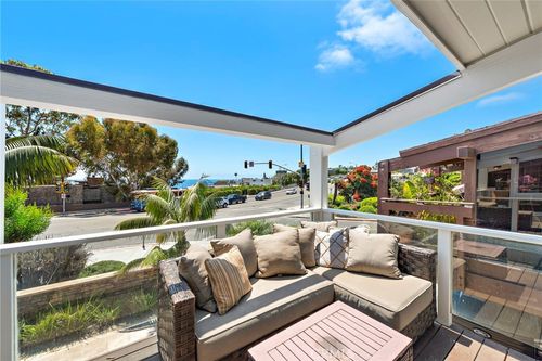201 Nyes Pl, Laguna Beach, CA, 92651-3971 | Card Image