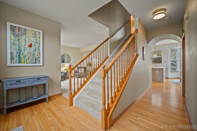 207 E Park Ave, House other with 3 bedrooms, 4 bathrooms and 2 parking in Sugar Grove IL | Image 5