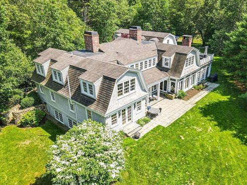 5 Shining Valley Cir, Medfield, MA, 02052-1337 | Card Image
