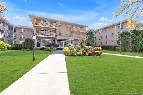 330-490 Atlantic Ave, East Rockaway, NY, 11518-1478 | Card Image