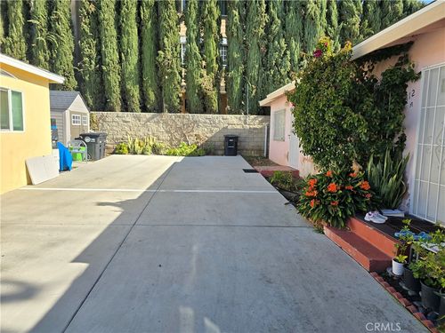 b-1012 Davis Ave, Glendale, CA, 91201-2473 | Card Image