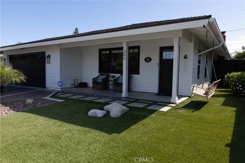 245 Brentwood St, Costa Mesa, CA, 92627-1305 | Card Image