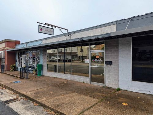 515 W Main St, Heber Springs, AR, 72543-3020 | Card Image