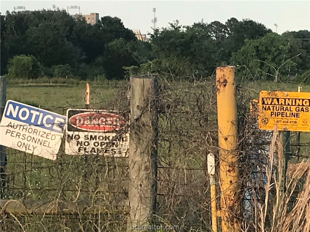 Land in Hempstead 3
