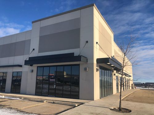 {{alt}} | Card Image