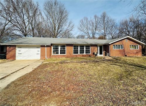 515 W James Blvd, Saint James, MO, 65559-1220 | Card Image