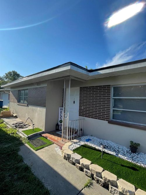 2011 Druid Rd E, CLEARWATER, FL, 33764-6331 | Card Image
