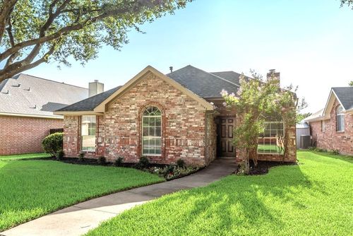 2545 Cattail Ln, Carrollton, TX, 75006-2214 | Card Image