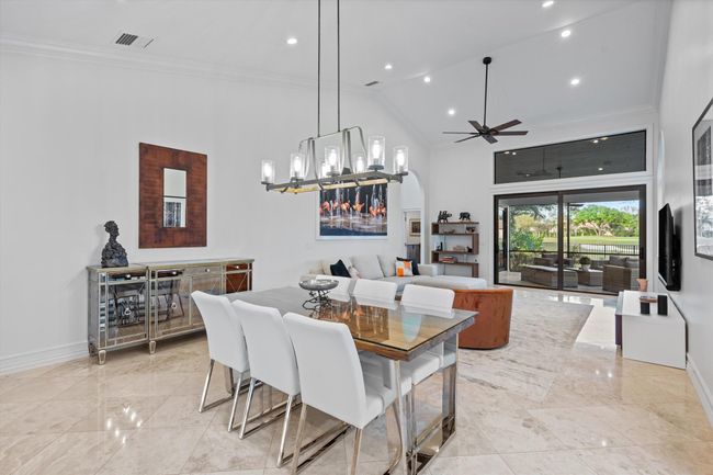 9445 E Fairway Ter, House other with 3 bedrooms, 3 bathrooms and null parking in West Palm Beach FL | Image 6