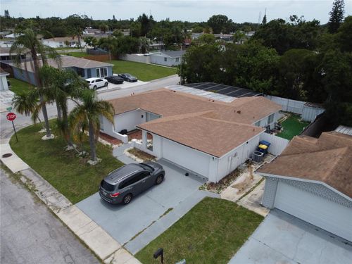 1715 Kenilworth St, HOLIDAY, FL, 34691-4640 | Card Image