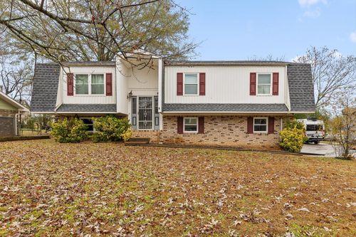 1524 Caramel Cir, Hixson, TN, 37343-1436 | Card Image