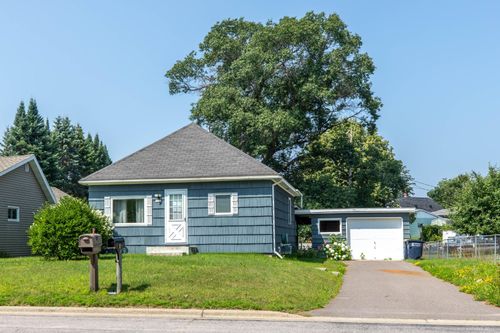 1227 Iverson St, Rhinelander, WI, 54501-2238 | Card Image