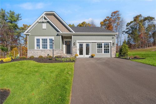 229 Lola Court, Robinson Twp, PA, 15136 | Card Image