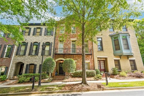 151 W Ridge Way, Roswell, GA, 30076-6422 | Card Image