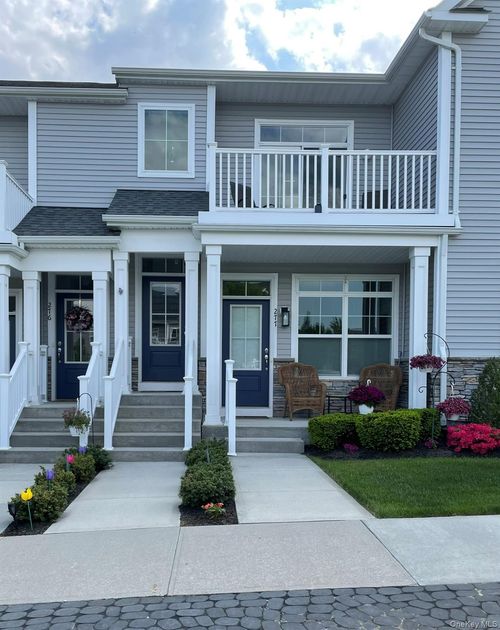 278 Silver Timber Dr, Yaphank, NY, 11980-2069 | Card Image