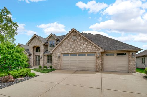 17123 Pointe Dr, Orland Park, IL, 60467-1303 | Card Image