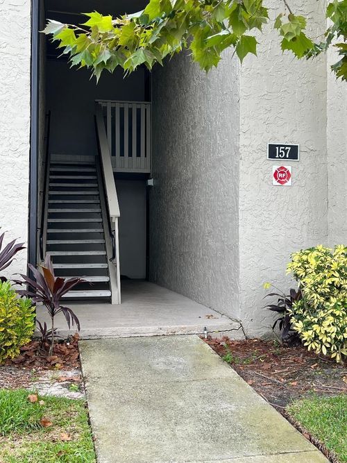 apt-c-157 Springwood Cir, LONGWOOD, FL, 32750-5048 | Card Image