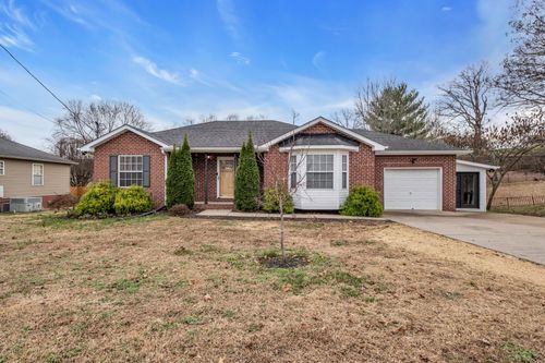 811 Pebble Beach Cir, Mount Juliet, TN, 37122-2397 | Card Image