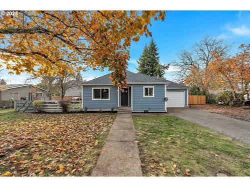 122 N Cole Ave, Molalla, OR, 97038-9298 | Card Image