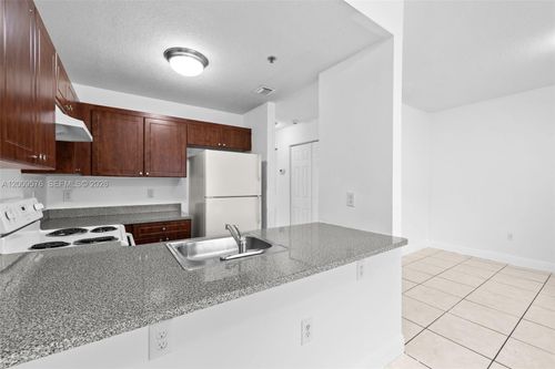 201-2461 W 78th St, Hialeah, FL, 33016 | Card Image