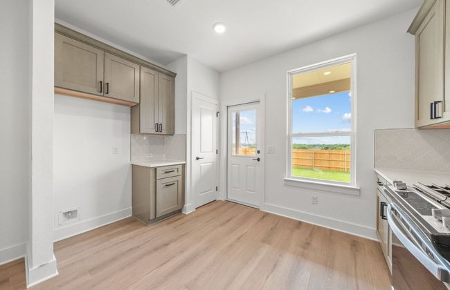 582 Tailwind Dr, House other with 4 bedrooms, 3 bathrooms and null parking in Kyle TX | Image 17