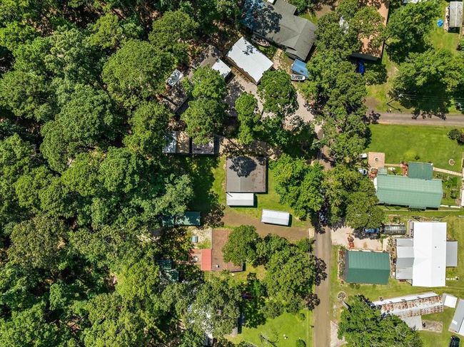 460 Timberlane Loop, House other with 2 bedrooms, 1 bathrooms and 3 parking in Hemphill TX | Image 16