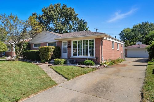 35906 Rewa St Street, Clinton Charter Township, MI, 48035 | Card Image