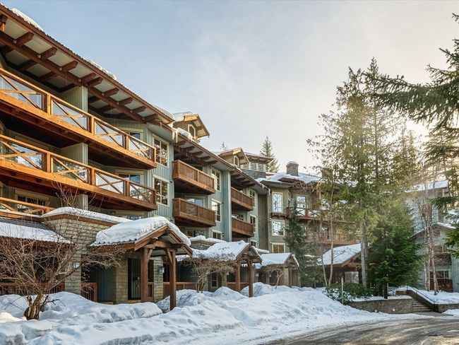 310 - 4653 Blackcomb Way, Condo with 2 bedrooms, 2 bathrooms and 1 parking in Whistler BC | Image 1