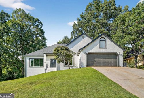 6914 Whispering Wind Way, Stone Mountain, GA, 30087-4532 | Card Image