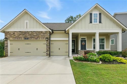 7080 Cottage Grove Dr, Flowery Branch, GA, 30542 | Card Image