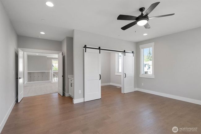 9501 38 Th St E, House other with 5 bedrooms, 4 bathrooms and 2 parking in Edgewood WA | Image 12