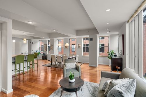 201-23 Bradford St, Boston, MA, 02118 | Card Image