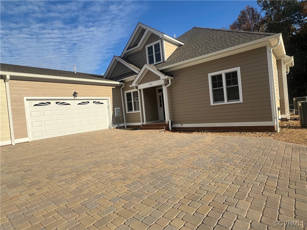 Ambergrove Ave, North Chesterfield, VA 23236