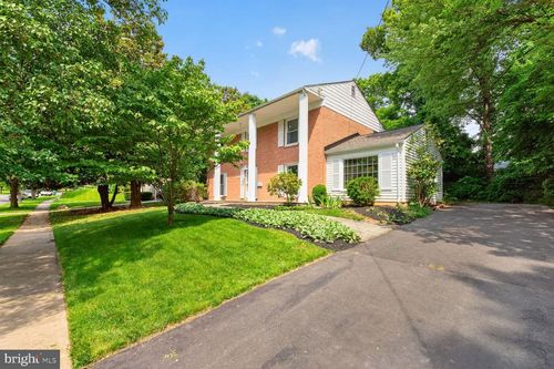 1395 Stratton Dr, ROCKVILLE, MD, 20854-6133 | Card Image