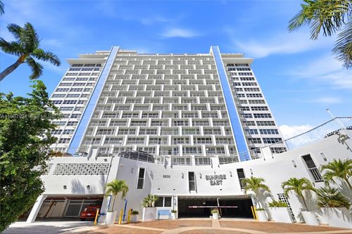 apt-7f-2800 E Sunrise Blvd, Fort Lauderdale, FL, 33304-3324 | Card Image