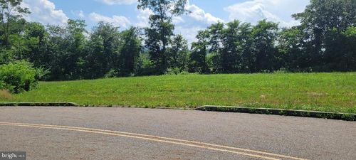 73 Oak Ave, HALIFAX, PA, 17032 | Card Image