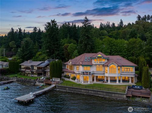2819 E Lake Sammamish Pkwy Ne, Sammamish, WA, 98074-4515 | Card Image