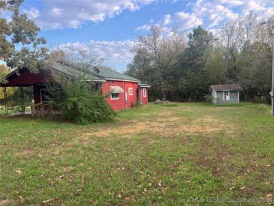 10621 S Hwy 10, House other with 3 bedrooms, 2 bathrooms and null parking in Gore OK | Image 3