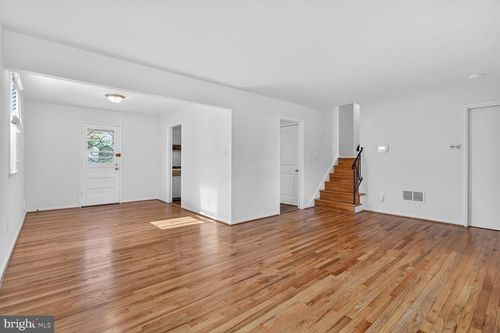 8506 Church Ln, RANDALLSTOWN, MD, 21133-4805 | Card Image