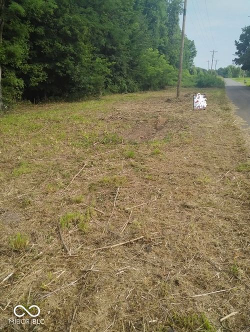 7401 N Newark Rd, Solsberry, IN, 47459-7177 | Card Image