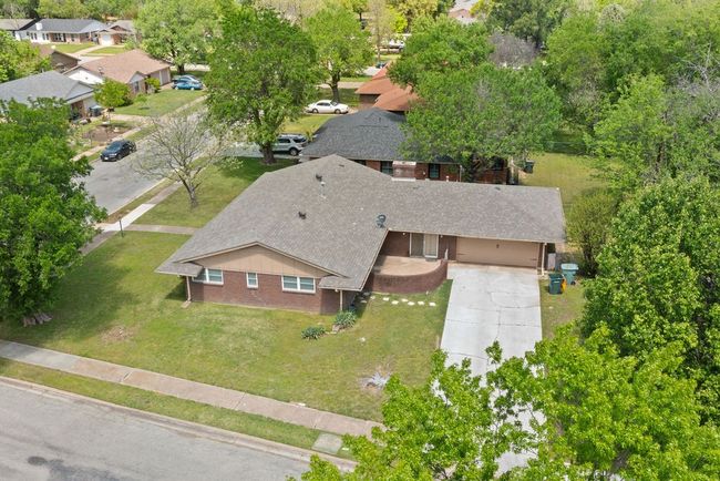 1203 Blanton Pl, House other with 3 bedrooms, 2 bathrooms and null parking in Sherman TX | Image 27