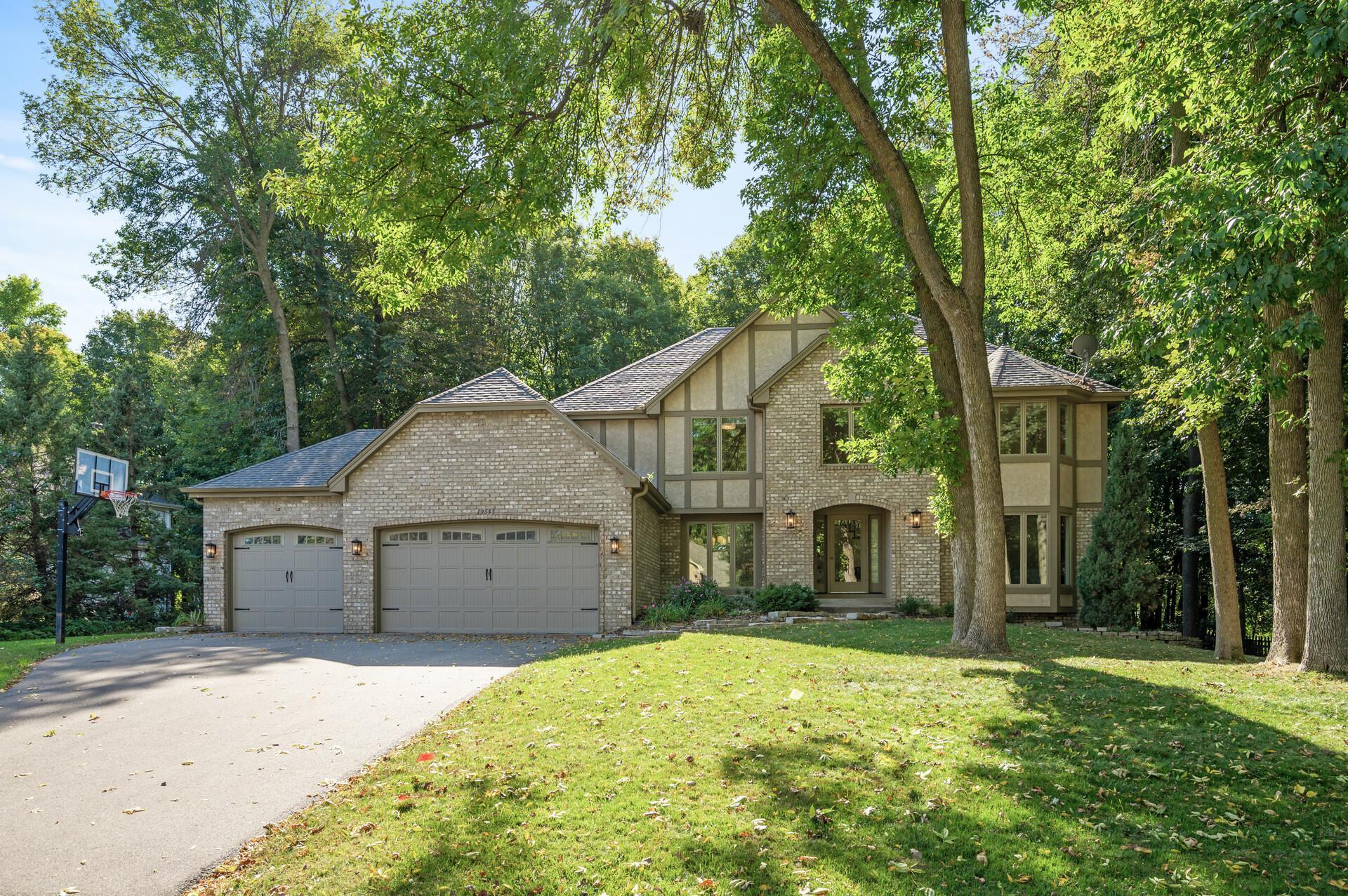 Silver Lake Trl, Excelsior, MN 55331