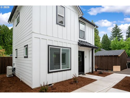 3-4103 Se Olsen St, Milwaukie, OR, 97222-5750 | Card Image