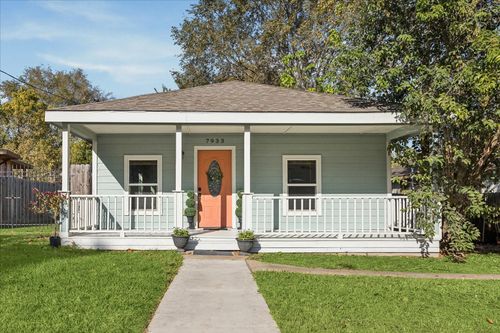 7933 Elwood St, Houston, TX, 77012-1635 | Card Image