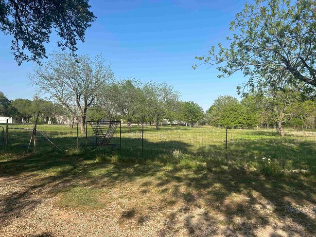 104 Shawnee St, House other with 3 bedrooms, 2 bathrooms and null parking in Cherokee TX | Image 28