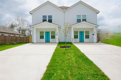 a-5036 Van Fleet St, Houston, TX, 77033-3425 | Card Image