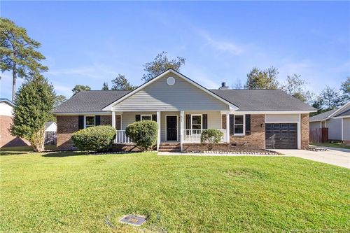 6935 Calamar Dr, Fayetteville, NC, 28314-5206 | Card Image