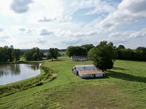 2785 Leighs Chapel Rd, Greenville, KY, 42345-4042 | Card Image