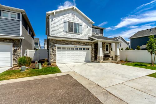 1955 Parkview Dr, Syracuse, UT, 84075-9699 | Card Image